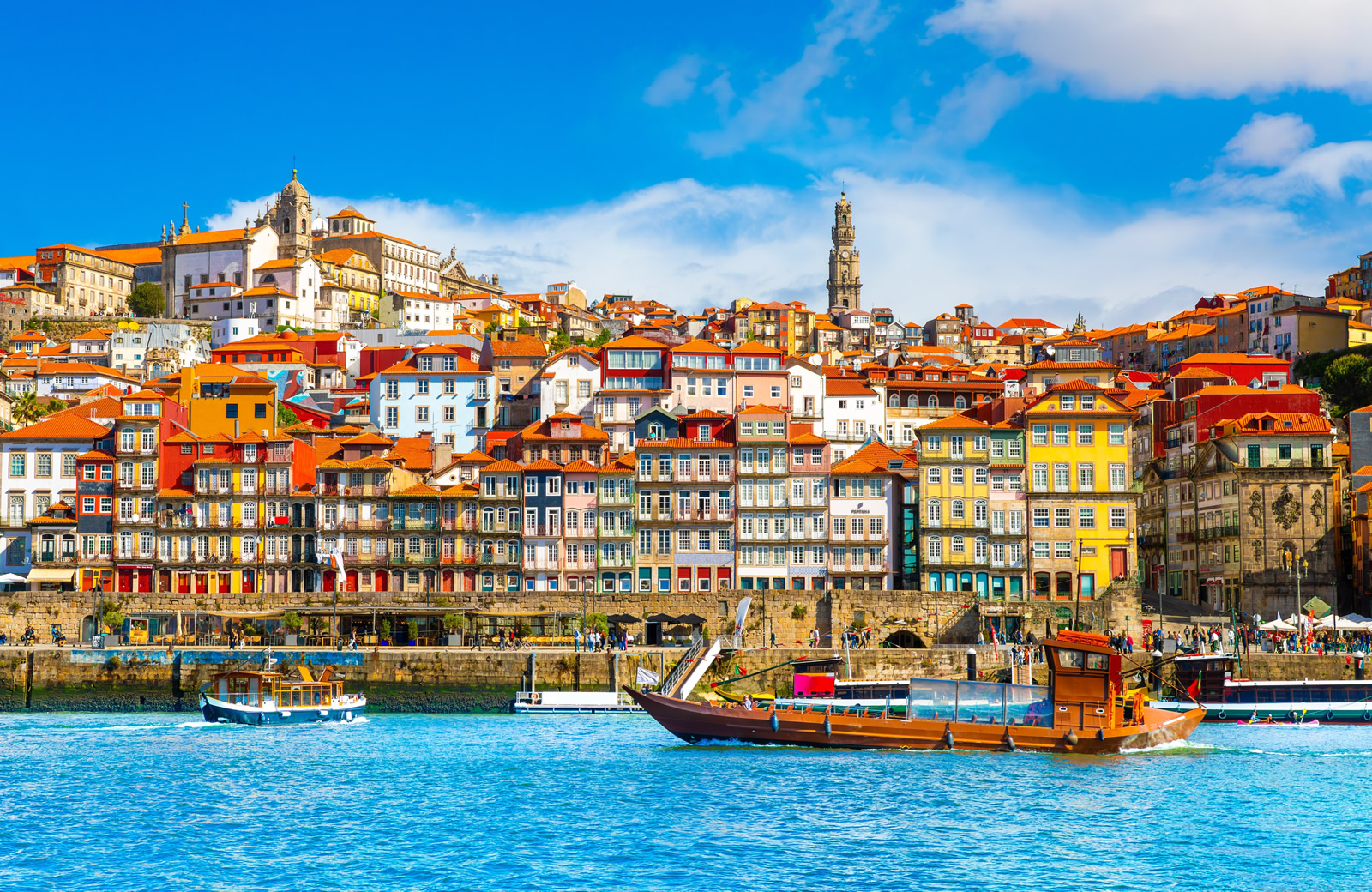 Discover Portugal with PerryGolf.